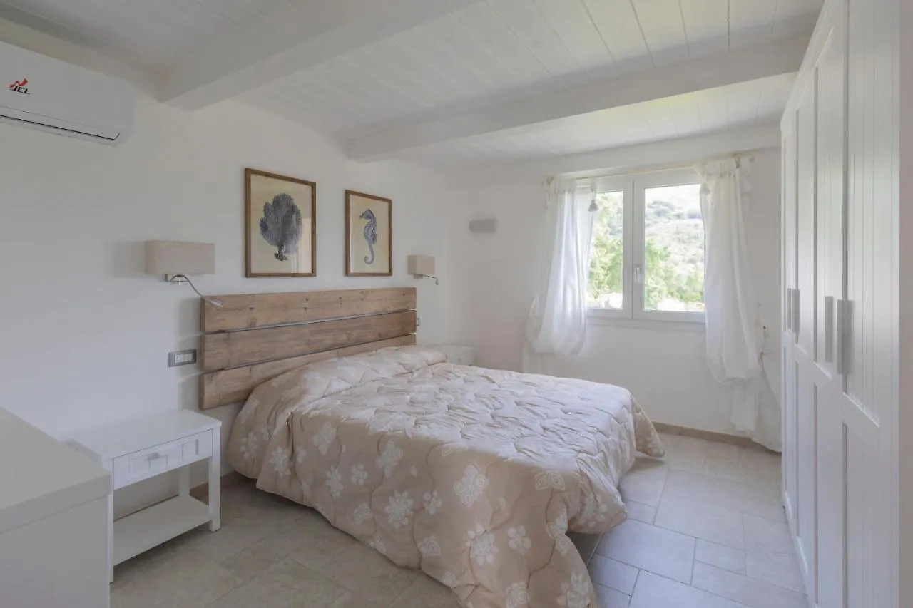 Villa Belvedere By Helloelba Rio dellʼElba